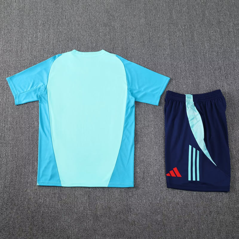 Conjunto Camiseta e Shorts Treino Flamengo 25/26 Azul Claro