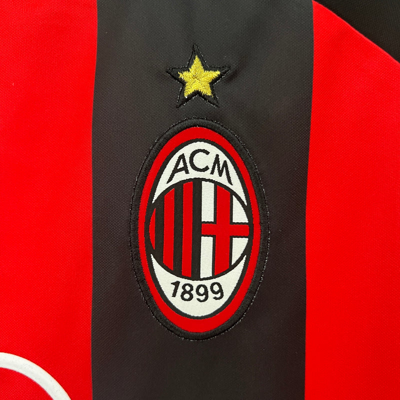 Camisa Retrô AC Milan 01/02 Home
