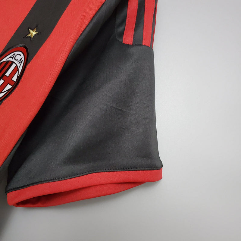 Camisa Retrô AC Milan 2009/10 Home